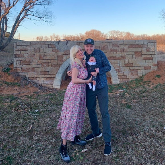 Meet your Posher, Crystal Midyett - Picture 4 of 5